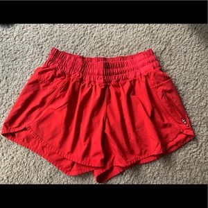 Lululemon Athletica Tracker LowRise Lined Short 4”
